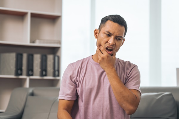 Emergency Dentist Vs  Same Day Dentist: What’s The Difference?